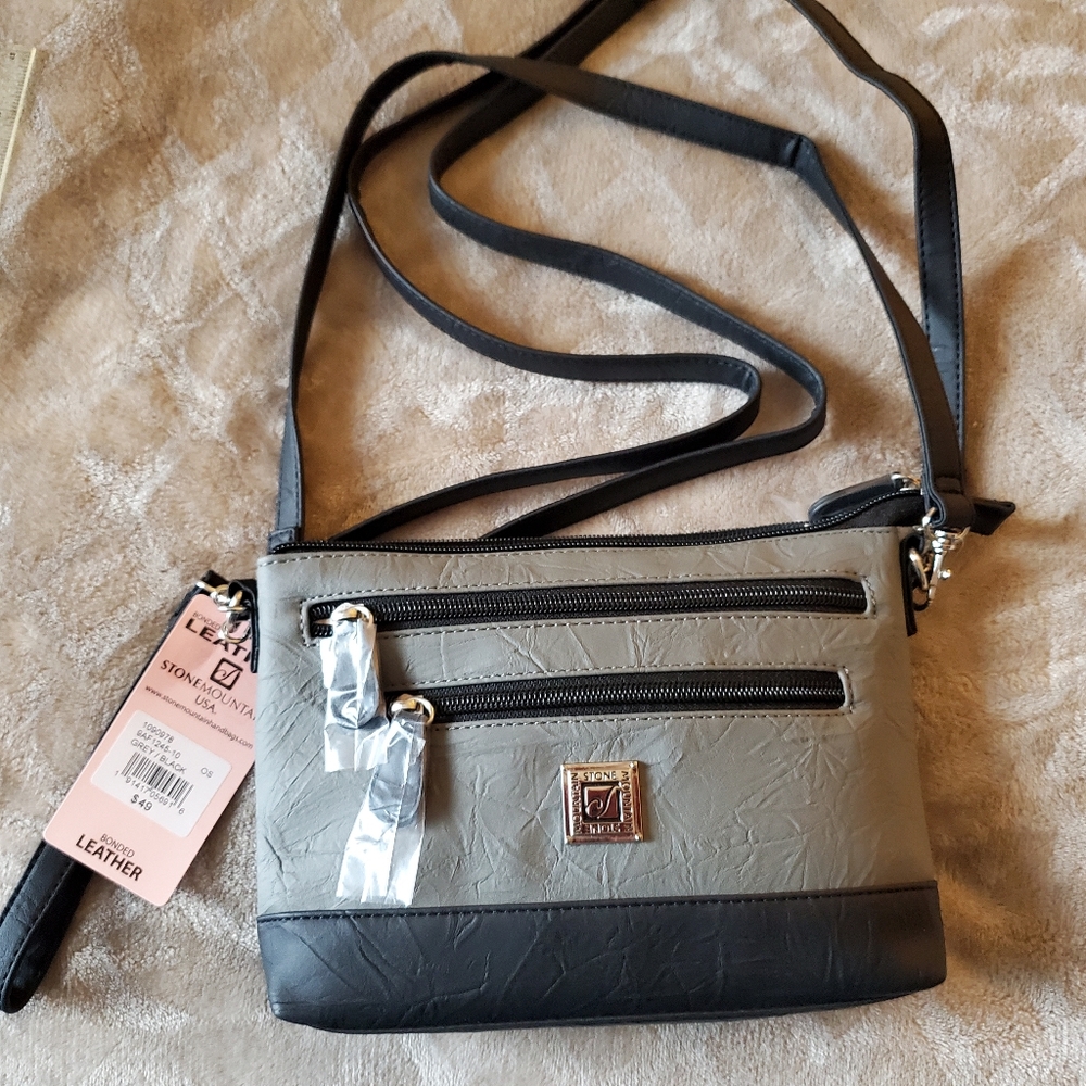 Ladies Stone Mountain purse